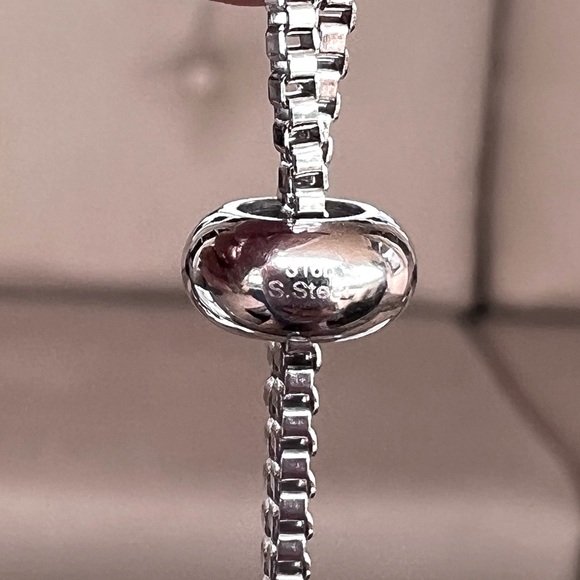 Multigemstone Silver Elephant BOLO Bracelet - Picture 9 of 11